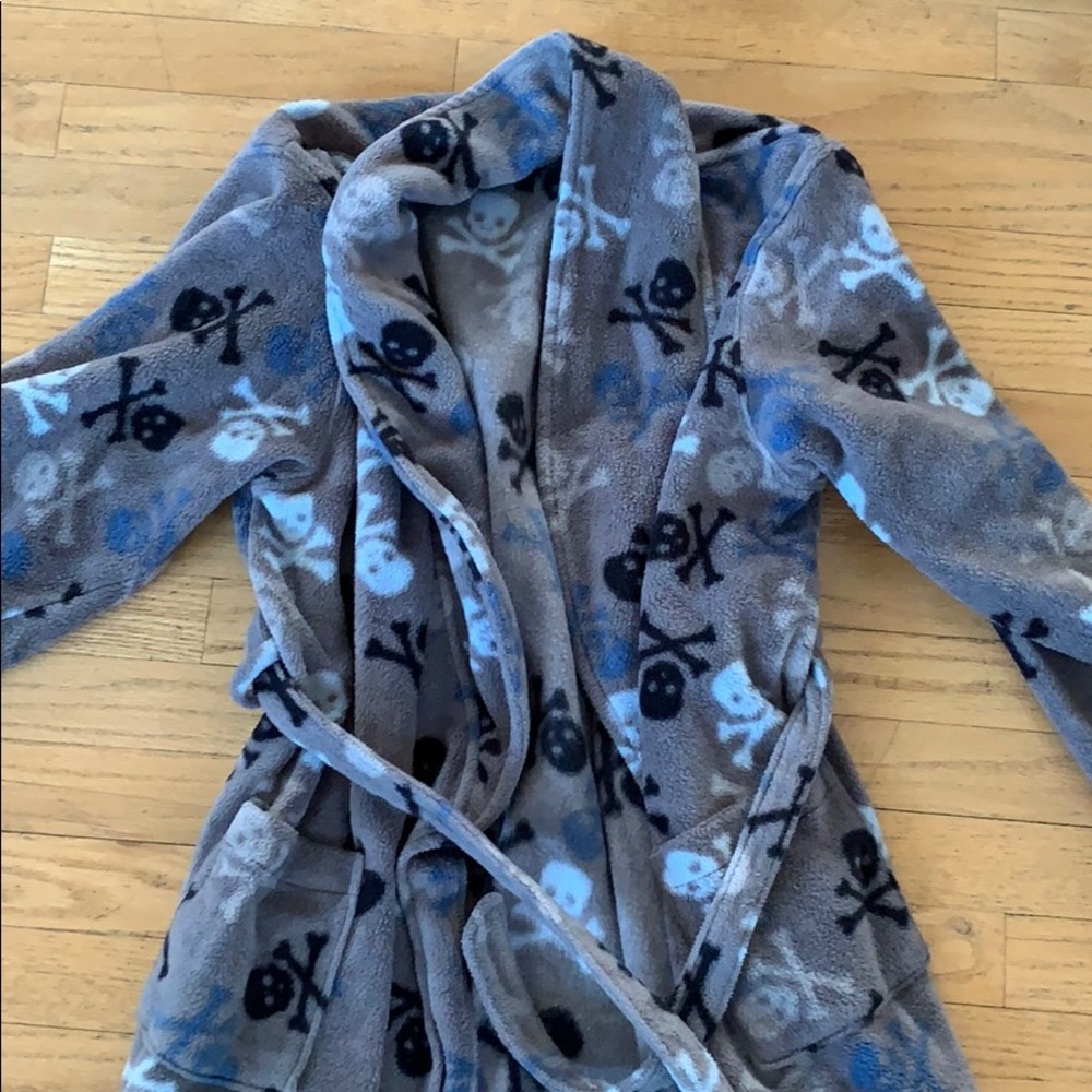 Skull Robe